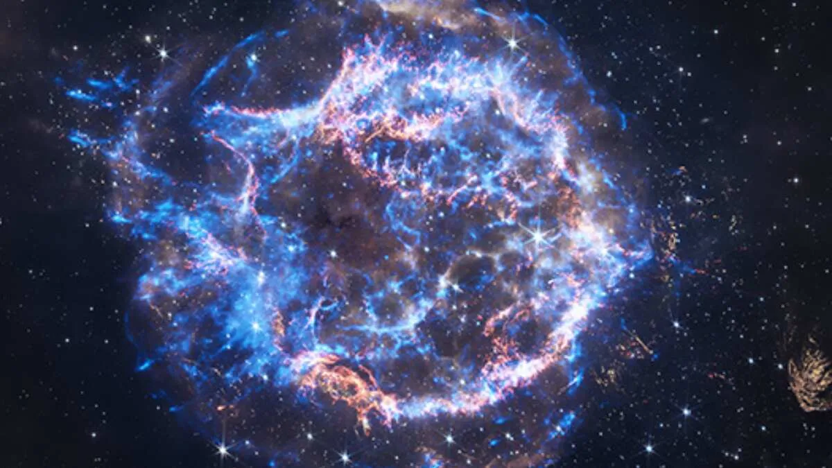 Cassiopeia A in X-ray & Infrared Light